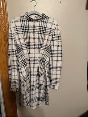 SHEIN Cream and Black Patterned Dress